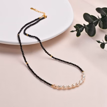 HENGSHENG OL Style Black Spinel Natural Crystal 4-5mm Freshwater Baroque Pearl S925 Silver Necklace For Women Girl Jewelry Gifts